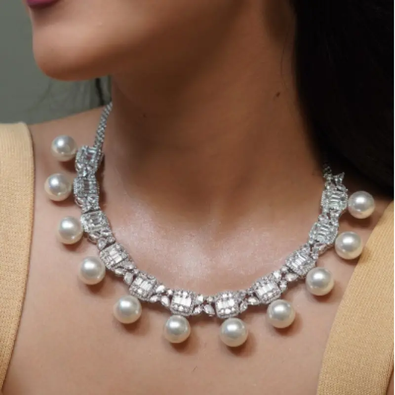 Aveline Diamond Necklace with Oversized Pearls